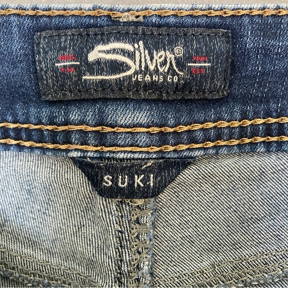 SILVER JEANS CO WOMEN’S SUKI SKINNY CROP JEANS, Sz- W28xL25, BLUE, 5 POCKETS - Picture 4 of 6